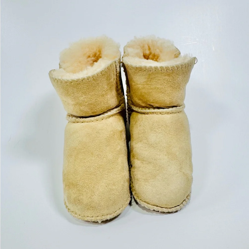 UGG Australia Baby Booties – Soft Sheepskin Comfort with Leather Upper & Outsole - Picture 9 of 14